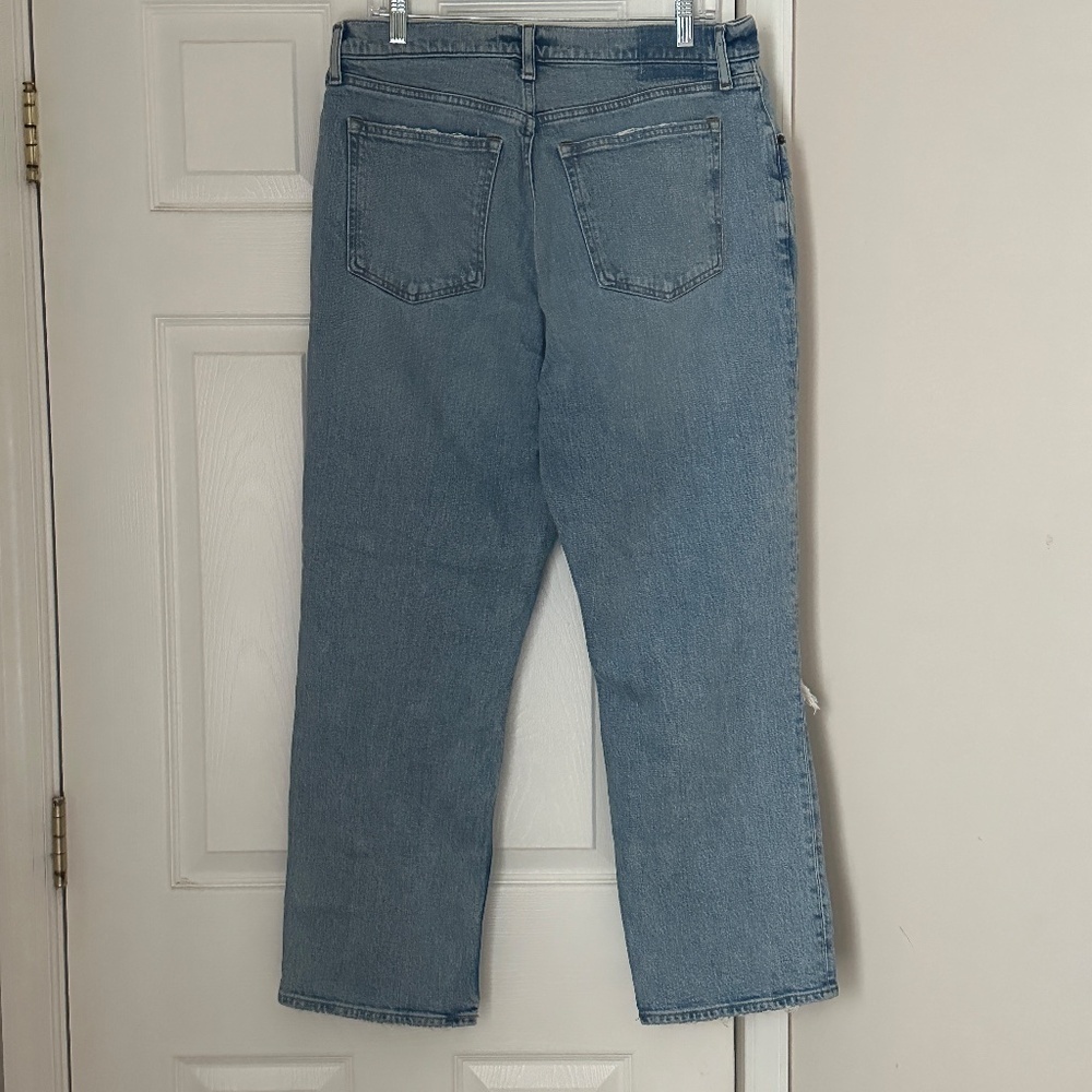 Abercrombie & Fitch The 90's Straight Ultra High Rise Size 32 14S Light Wash - Picture 3 of 7